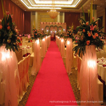 Tapis de mariage rouge en polyester non tissé